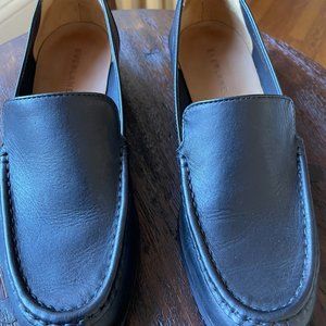 Everlane The Modern Loafer, Black, Size 7- Nearly New